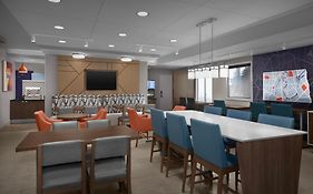 Holiday Inn Express Fargo - West Acres By Ihg